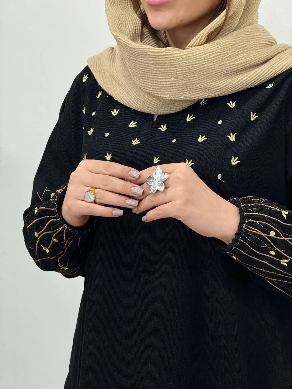 پیراهن مانتویی گلدوزی گندم